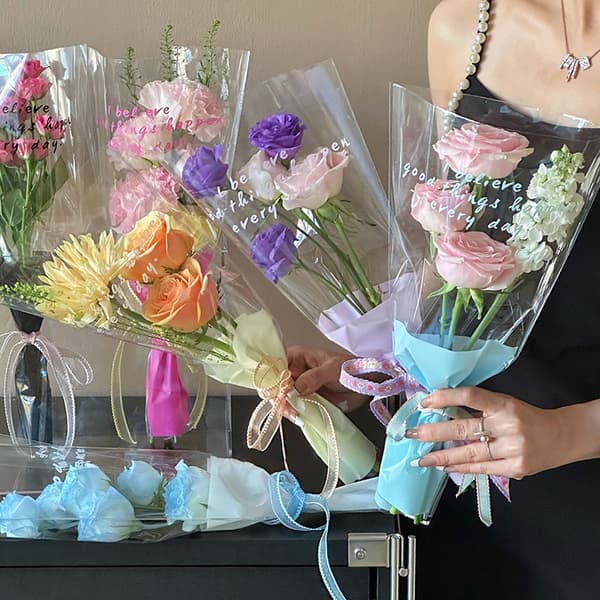 10 st Enstaka Rosärmar Blomsteromslagsväska Bukettförpackning A6
