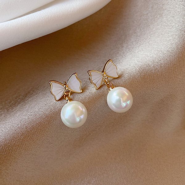 Mote kvinners enkle utsøkte øredobber Bow Knot Shell Pearl