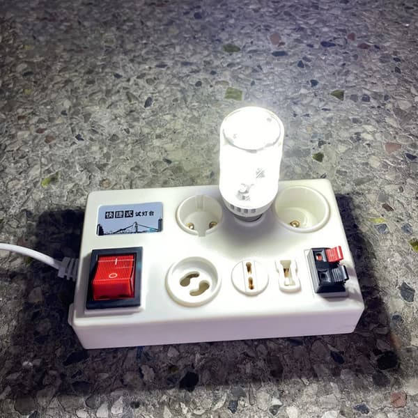 LED-tester for E27/B22/E14/GU10/G4-G9 lyspæretester Multi-p EU