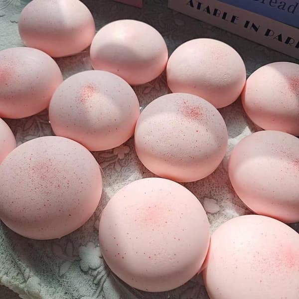 Simulert brødleketøy, mykt, sakte stigende, sensoriske fidget-gaver Pink