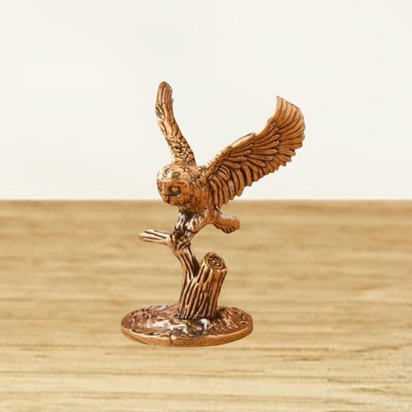Antikke solide messingugle miniatyrfigurer retro kobberdyr
