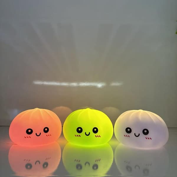 Kreativ e Dumpling LED nattlys pressbar leke B