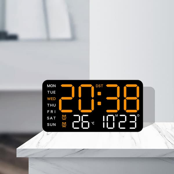 Stor digital LED-väggklocka med jumbodisplay och kalenderfunktion Black Green