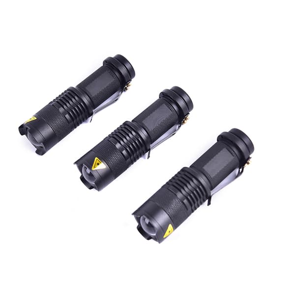 Punainen/vihreä/sininen valonsäde LED-taskulamput Night Vision taskulamppu Green