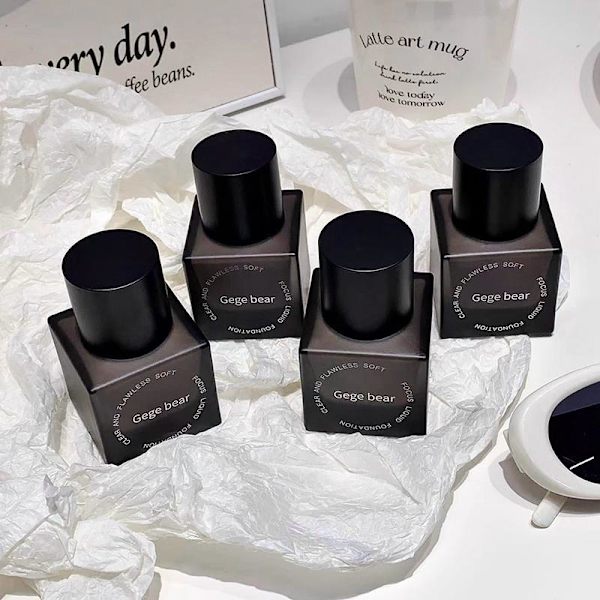 GegeBear Clear Flawless Coverage Flytande Foundation Concealer Lo 2