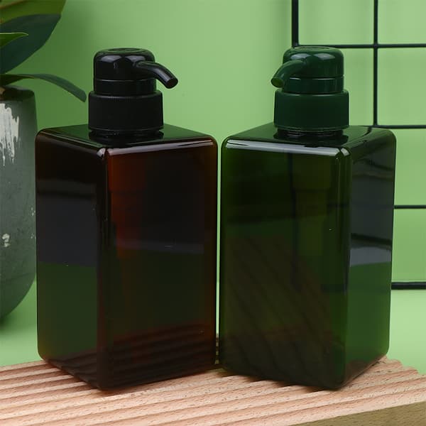 450 ml tom påfyllningsbar färgad plastlotionpumpflaskor Blue