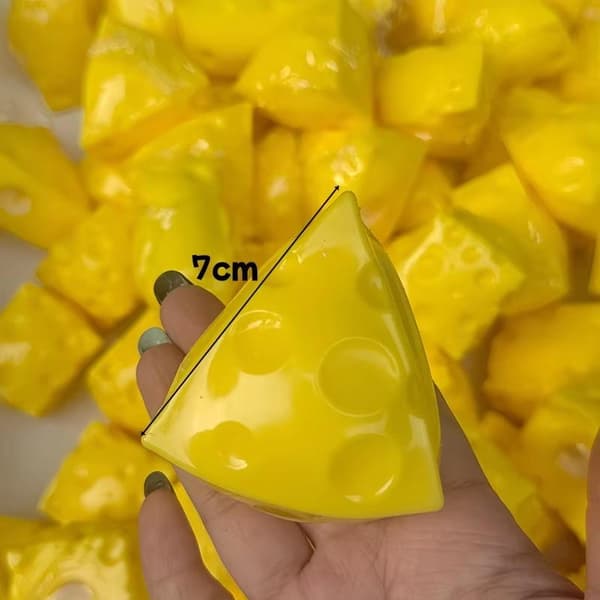 Simulering Ostformet Squishy Leketøy Myk Elastisk For Barn Voksen A2
