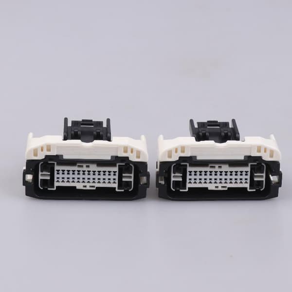 1/2 stk. ledningsnett for bilens datakort ECU-kontrollenhet 2pcs