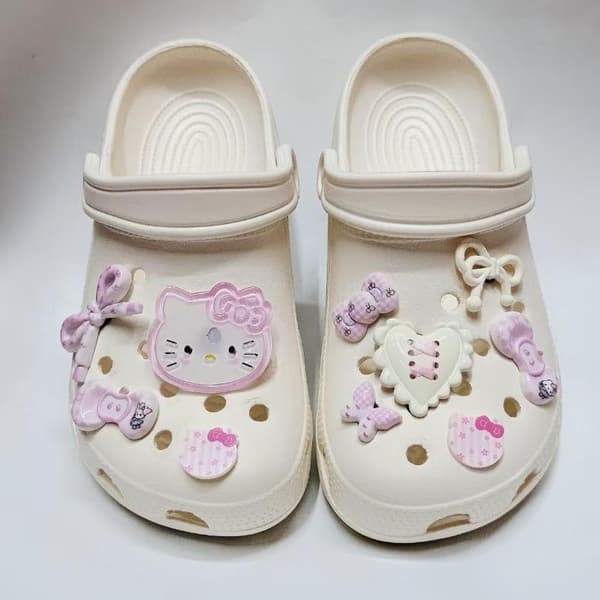 10 st kristall Hello Kitty rosett skoberlocker set e tecknad plast
