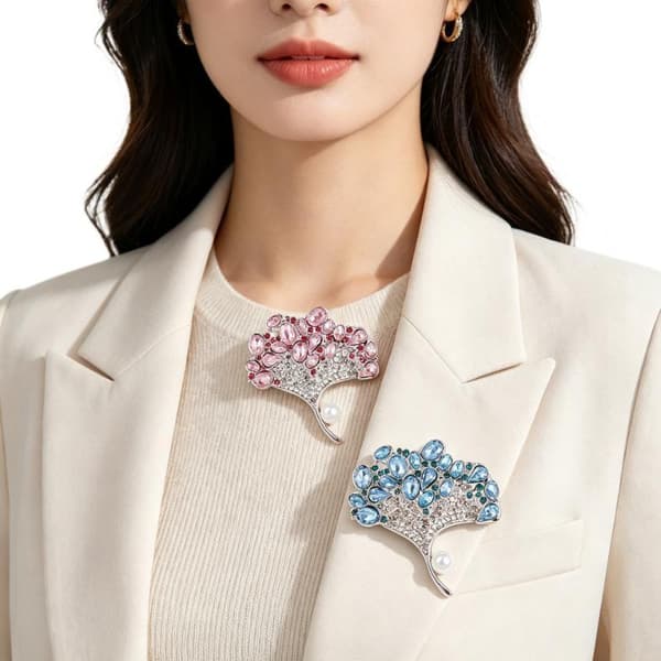 Luksuriøse Ginkgobladbrosjer for kvinner Unisex Rhinestone s Blomst A2