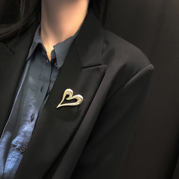 Hjertebrocher Metal Enkelt Design Hjerte Kærlighed Kvinder Unisex Broo Gold