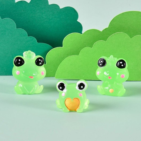 Mini Luminous Frog Ornament Animal Doll Dollhouse Car Micro Lan A4