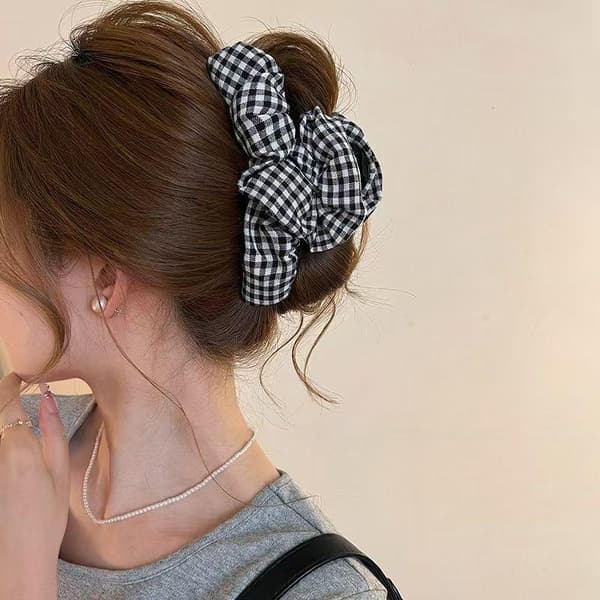 Top n-stil Minimalistisk Sort og Hvid Ternede Boble Hårklemme Black White