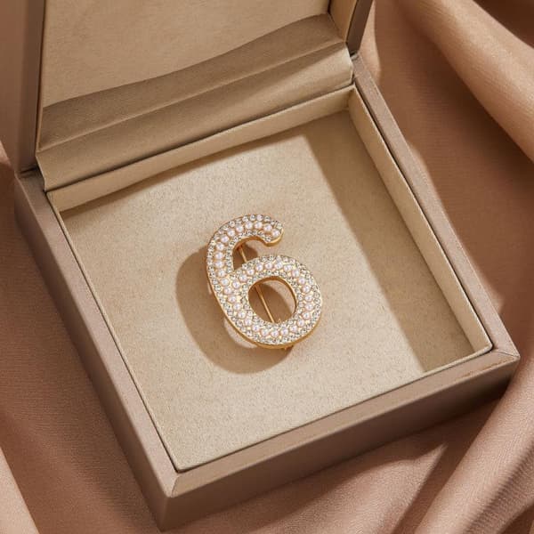0-9 Nummerbrosjer for kvinner Unisex Rhinestone Perle Fest Cau A4