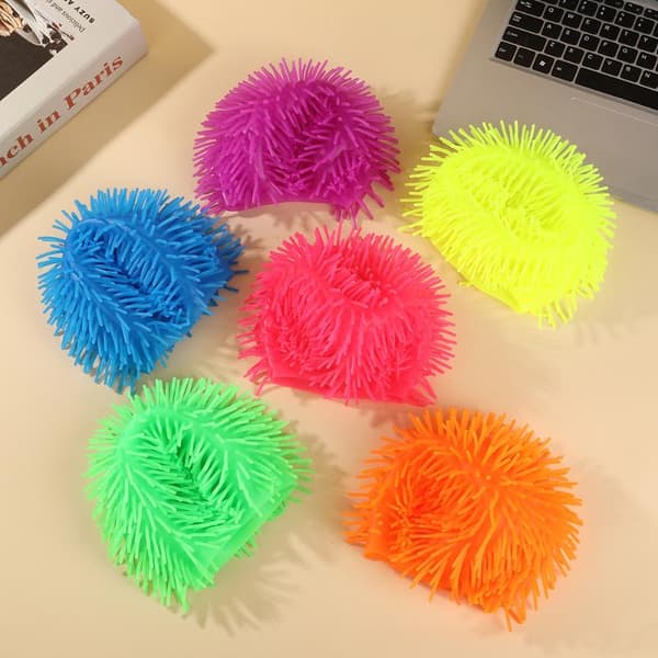 Spiky Ball Hat - Morsom hodeplagg for skøyerstreker Pink