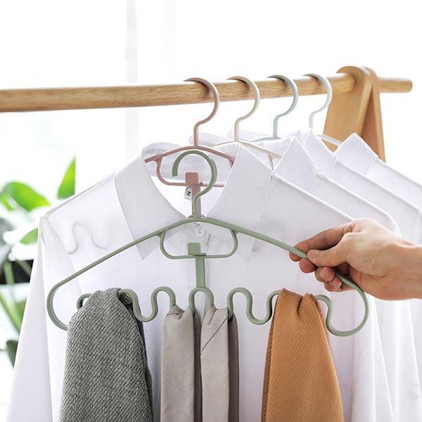 Waves Multi-port Support Hangers for Clothes Drying Rack Plasti Pink
