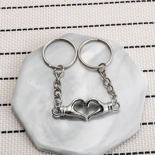Retro-stil Roliga Silver Magnetiska Par Nyckelringar A