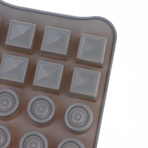 Silikoniset suklaakukkamuotit karkeille A