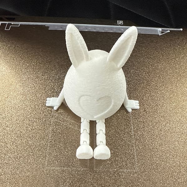 3D påskeægmodel med bevægeligt ægpynt, artikuleret æg A5