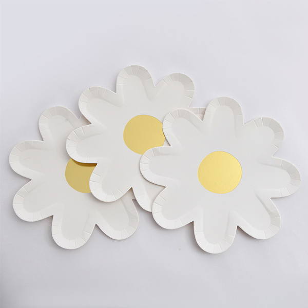 10 stk Small Daisy Picnic Service Engangs Blomster Middag Pla A10