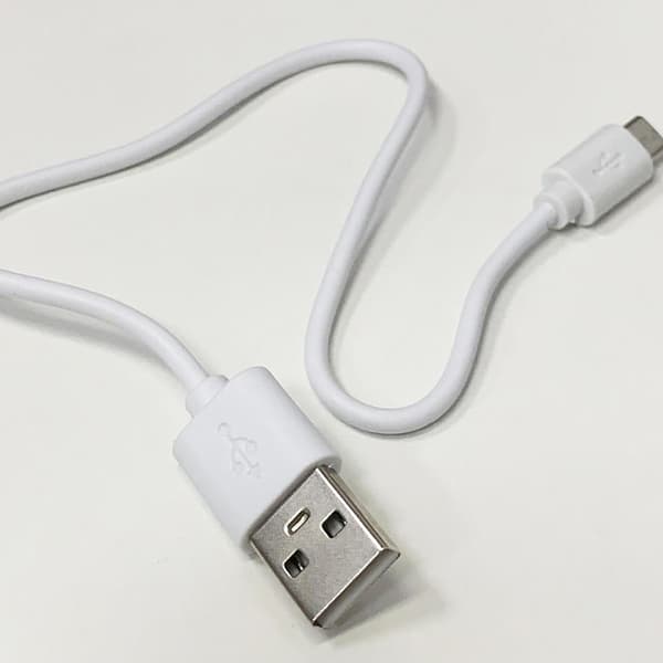 30 cm:n USB latauskaapeli matkapuhelinjohto Android Bluethood-c:lle Black