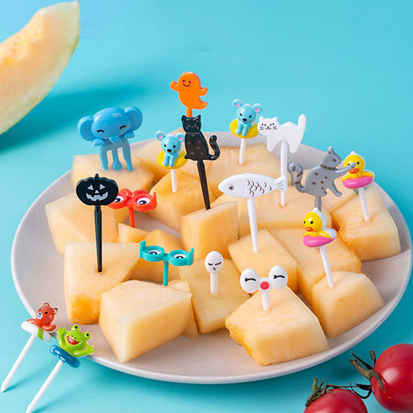 Animal Fruit Fork Mini Cartoon Children Snack Cake Dessert  Fru A1