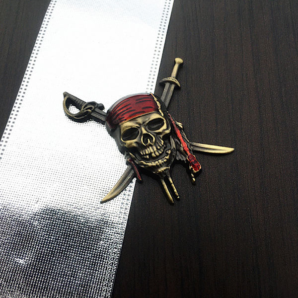 Car Styling 3D Metal Pirate Skull Emblem Badge Stickers Decals Silver