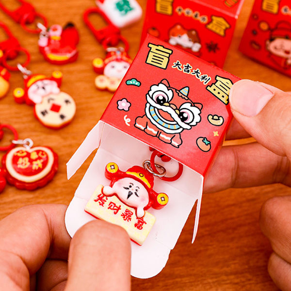 1/4 st nyårsblindlåda nyckelring e Mini Blind Box DIY Ryggsäck A6