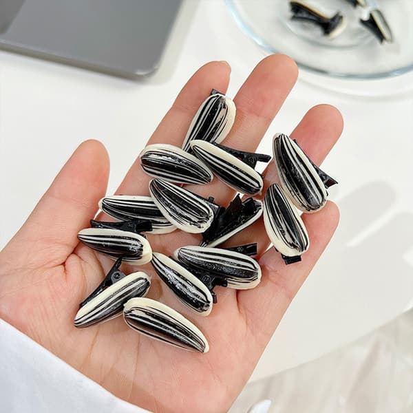 Uudet simulaatiohiusneulat Creative Personality Melon Barrettes