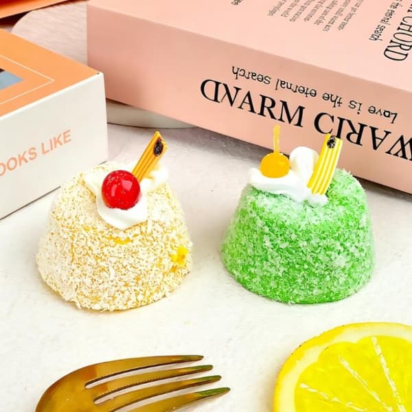 Nydelig simulasjonsdessertkake Leketøy Myke elastiske kakeleker A4