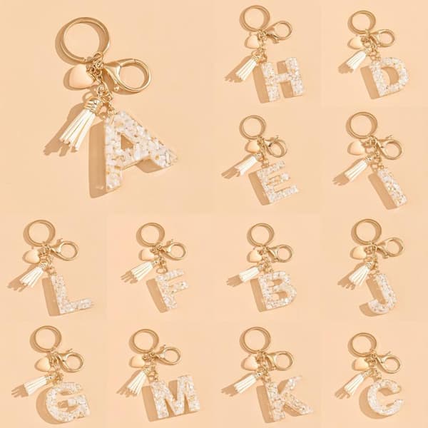 26 Initialer Alfabet A Til Z Bogstav Nøglering Beige Hjerteformet H