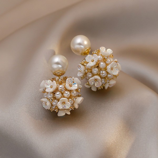 Mote Shell Pearl Ball Form stud øredobber for kvinner bryllup
