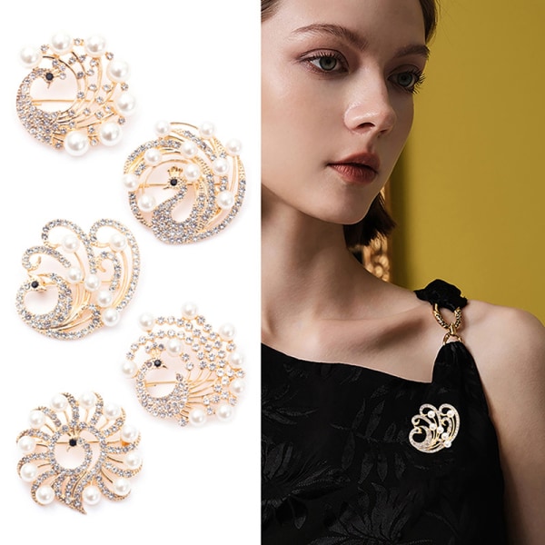 Pearl Rhinestone Peacock Brosje Dyr Corsage Brosjer Bryllup A1