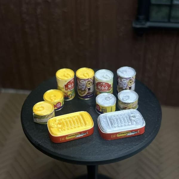 1/12 5 STK Dukkehus Miniatyr Lek Mini Hermetikk Dukketilbehør A2