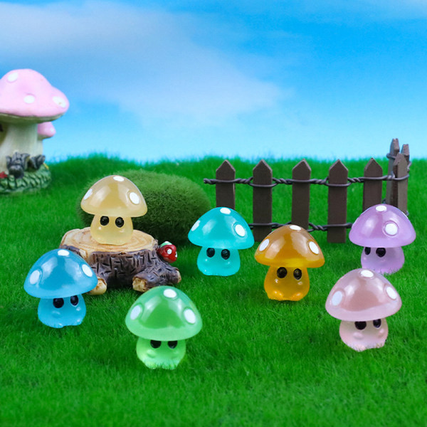 10 st färgglada glödande små svampar minifigurer miniatyr L