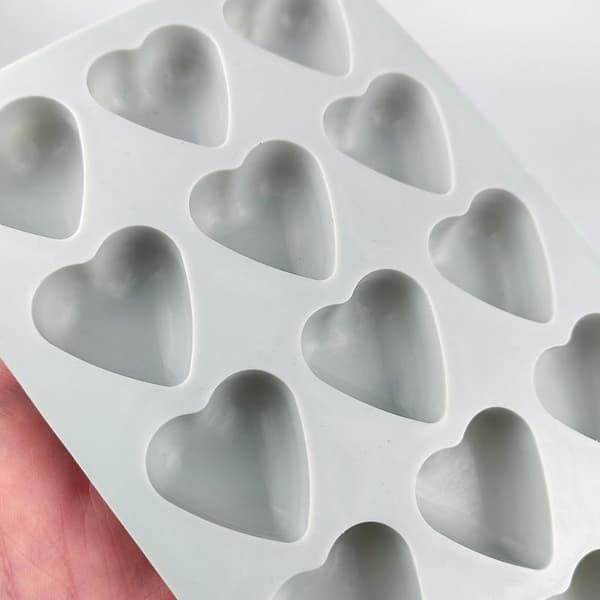 15 hulrom hjerteformet silikon bakeform DIY sjokoladeform Gray