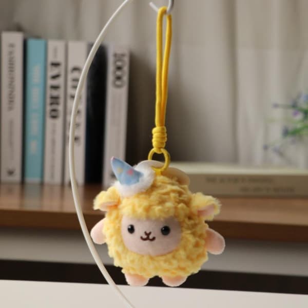 Tecknad Anime Mini Får Nyckelring Fluffig Mjuk Fylld Lamm Hänge A2