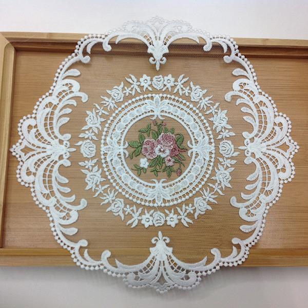 1 st Matbordsbroderi bordstablett Europeisk stil spetstyg Beige