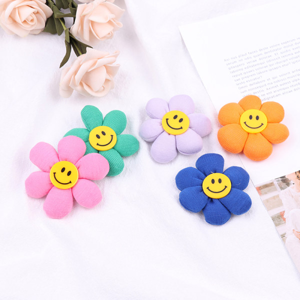 Smiley Flower Shoe Charm DIY Skospænde Farverig Flower Broche Pink