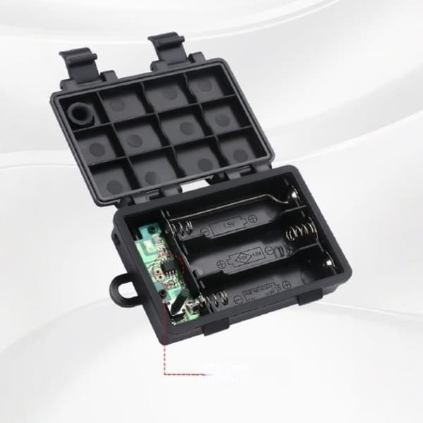 1 stk. nr. 5 batteripatron med timerfunktion, 3 sektioner AA White