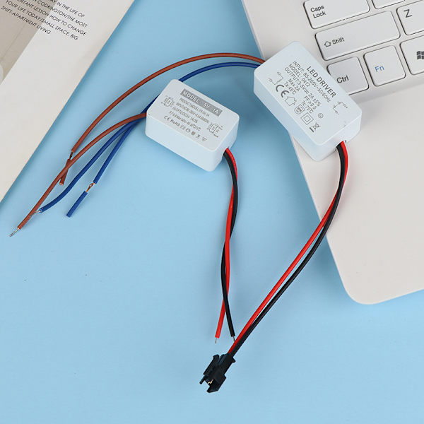 5/10W LED strømforsyning DC 5V transformatorbryterdriverutgang C A2