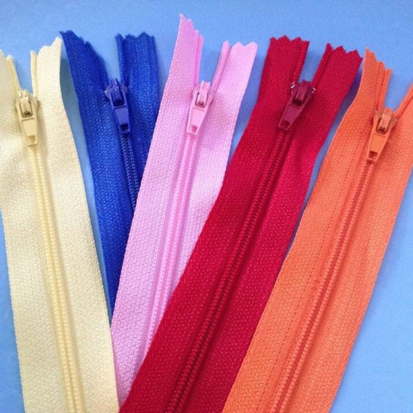 4 st Längd 20cm Closed End Colorful #3 Nylon Coil Zips Garme Beige 4PCS