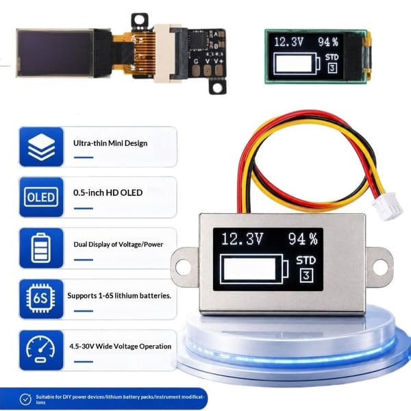 1 stk DC 0-30V ultratynd digital voltmeter og batterimåler 0,5- A