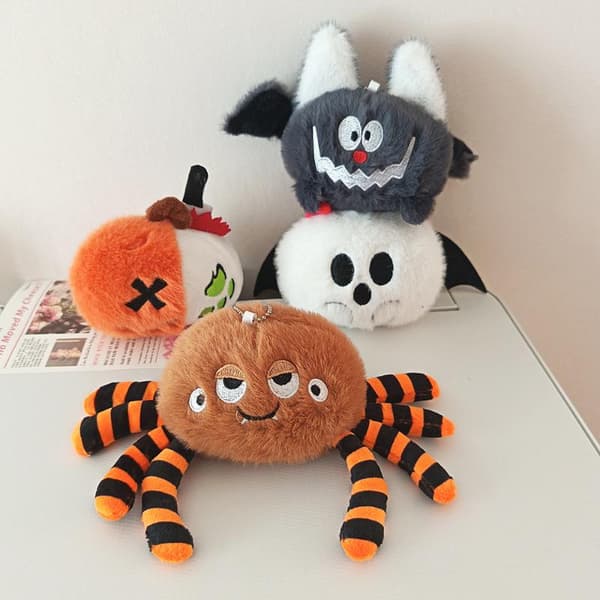 Halloween Tecknad Plysch Nyckelringar Fladdermus Spöke Pumpa Väskberlock B A1