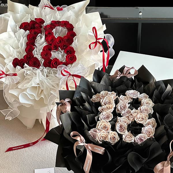 Blomsterarrangementholder Kjærlighet Måne Blomst Sommerfugl Lag Verktøy E