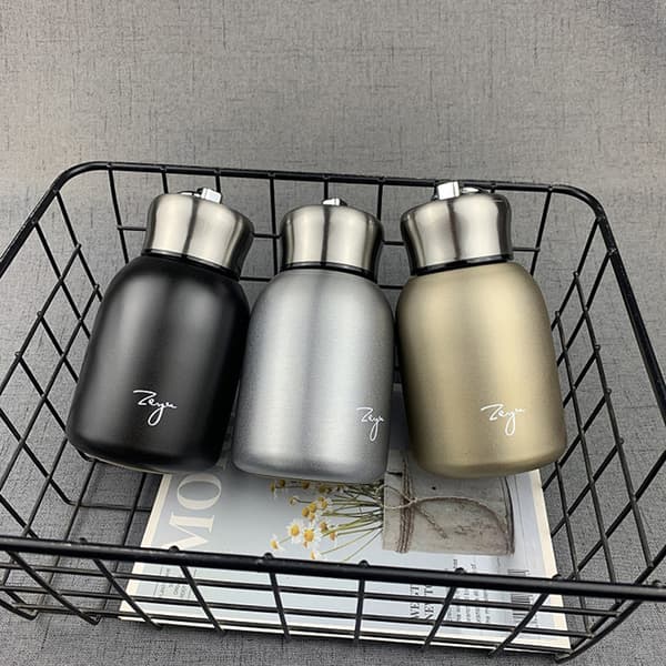 300ml Mini Kaffe Vakuum Kolvar Härlig Termos Bärbar Resa Silver