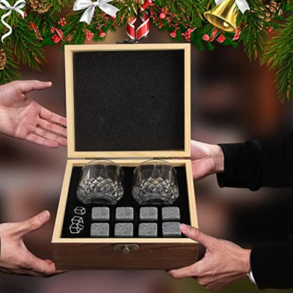 Whisky Stenar Och Whiskyglas Presentförpackning Med 4 Delar Beige