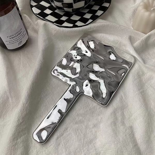 Ins Liquid Shape Square Mirror Mini Håndholdt skrivebordskosmetikk