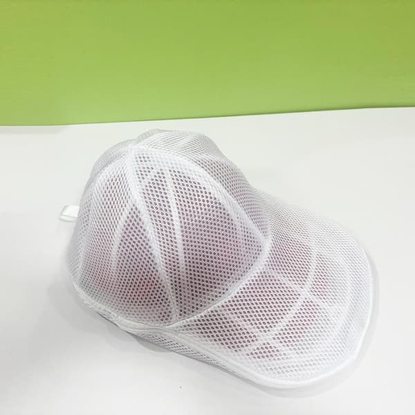 Hattevaskeramme i plast med formbevaring for luer A