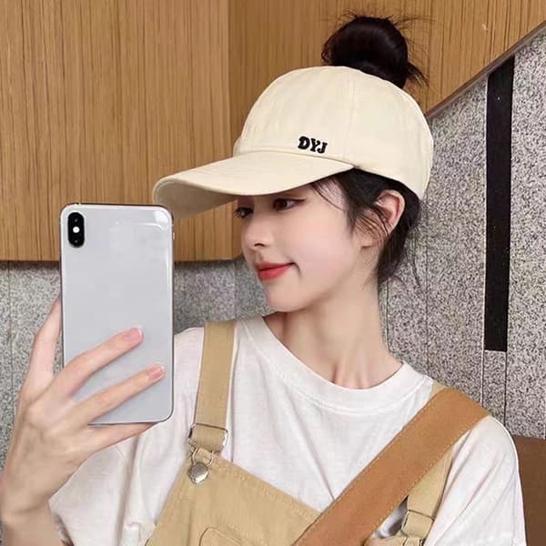 Cap Snapback poninhäntä puolityhjä cap kpop hattu nainen Black